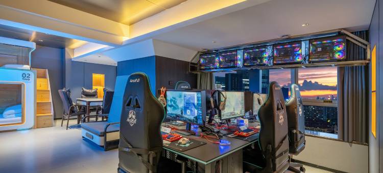 华楠Esports竞客民宿(成都九眼桥店)图片