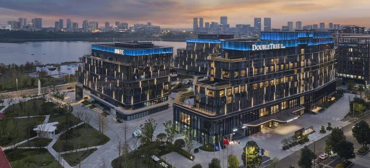 成都兴隆湖润扬希尔顿逸林酒店(西博城店)图片