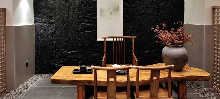 景色楼观止酒店(峨眉山景区零公里店)图片