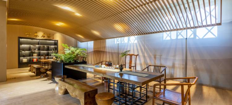 花季酒店(泉州晋江阳光广场机场店)图片