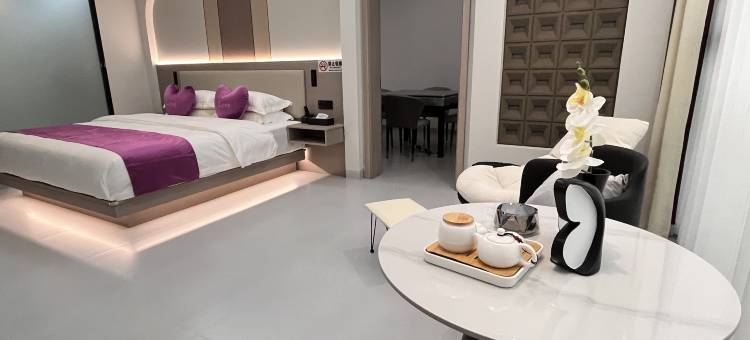 雲沐兮酒店(南腊河星光夜市店)图片