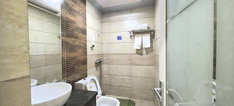 自贡釜溪商务酒店(彩灯公园同兴路美食街店)图片