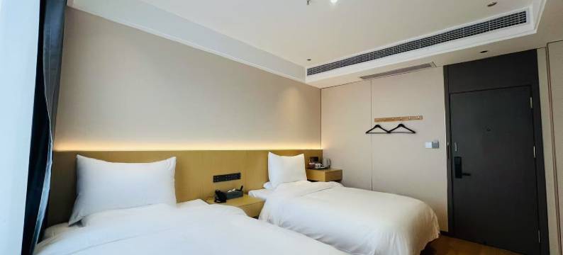 钟祥海域酒店(名仕西路店)图片