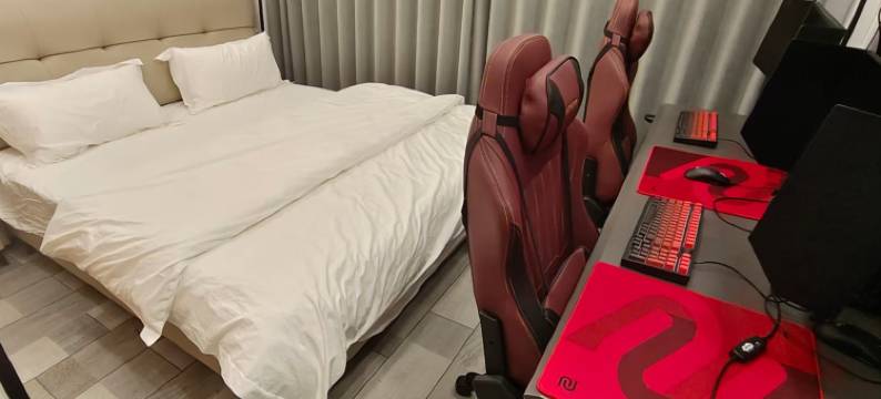 至臻电竞生活馆酒店图片