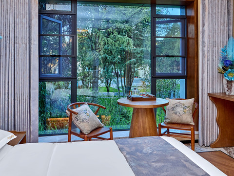 山湖语意境民宿(昆明翠湖公园云南大学店)