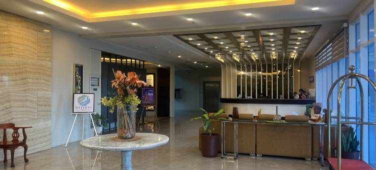 伊洛伊洛门户酒店(Iloilo Gateway Hotel & Suites)图片