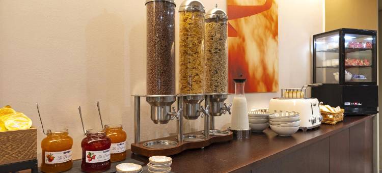 马尔彭萨马焦雷湖民宿酒店(B&B Hotel Malpensa Lago Maggiore)图片