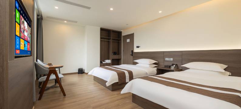 吉佰萃酒店(新津客运中心五津地铁站店)图片