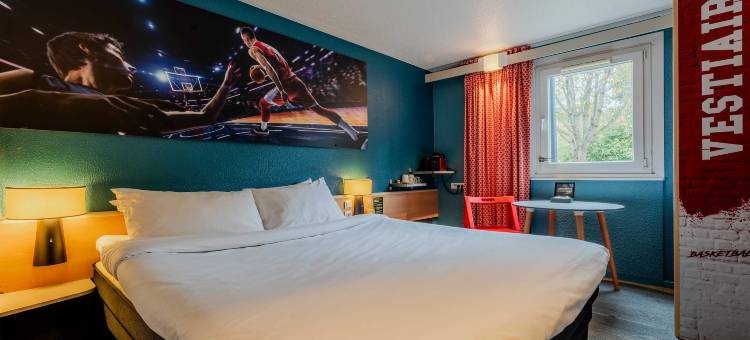 民宿酒店里尔维尔讷夫达斯克大球场(B&B HOTEL Lille Villeneuve d'Ascq Grand Stade)图片