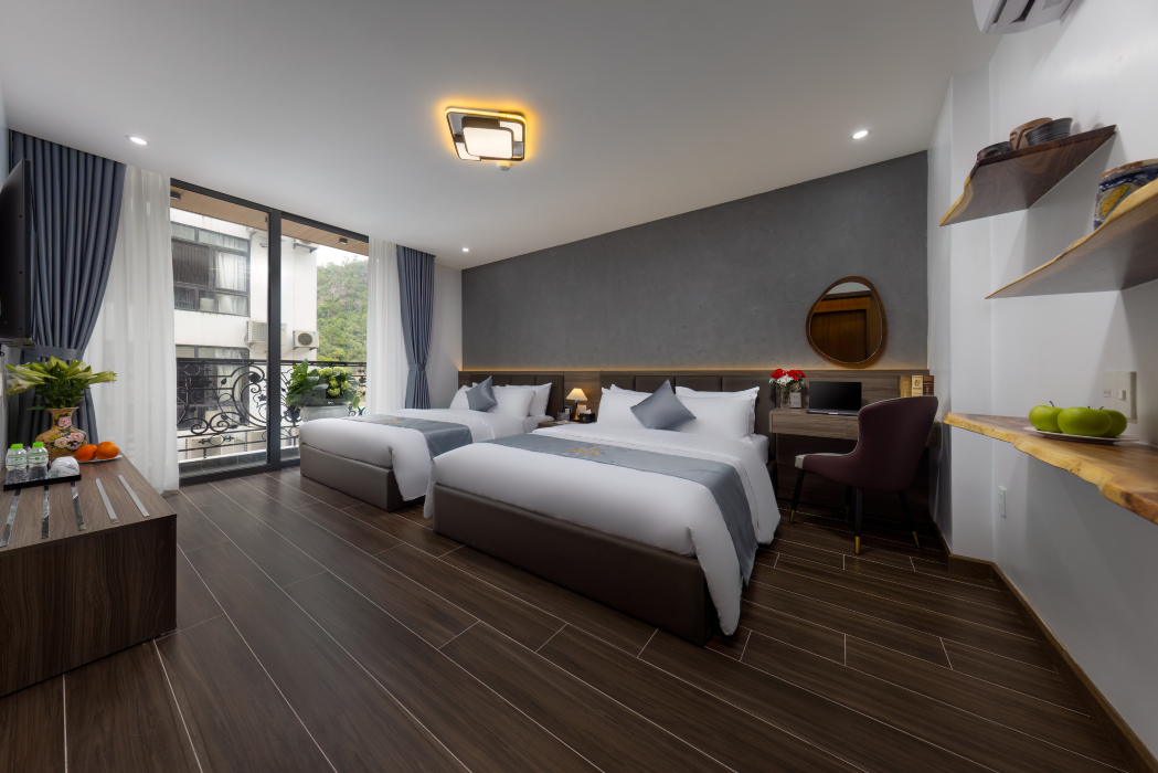 Cat Ba Wistaria Hotel - Pool & MassageOver view