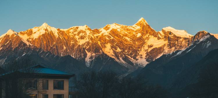 水墨·山野庐图片