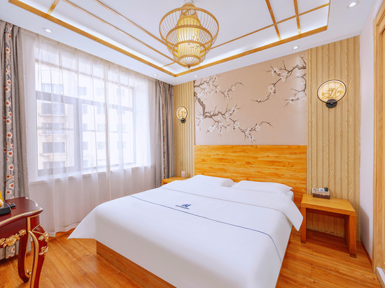 前城往驿·酒店式公寓(通化光明路店)