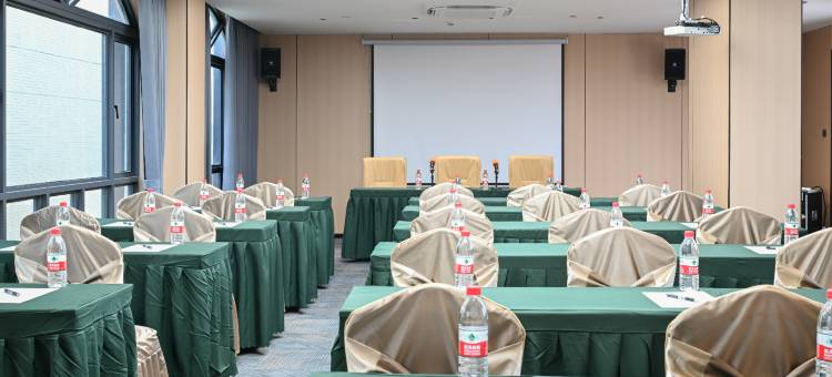 维家酒店(惠来隆江大道店)图片