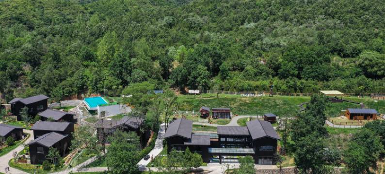 历山·左岸环山野奢私汤温泉民宿图片