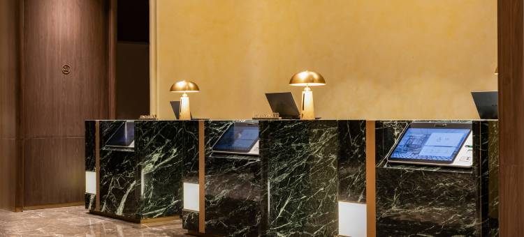 长春临河街摩天活力城美仑酒店图片