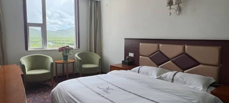 若尔盖西御大酒店(汽车客运中心店)图片