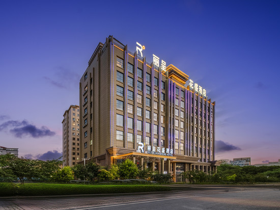 丽呈花盛酒店(乌鲁木齐水磨沟风景区温泉东路店)