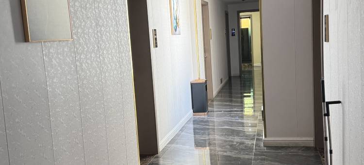 壤塘悬天宾馆图片