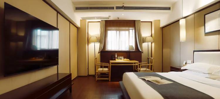 皈徕栖精品酒店(成都春熙路新南门地铁站店)图片