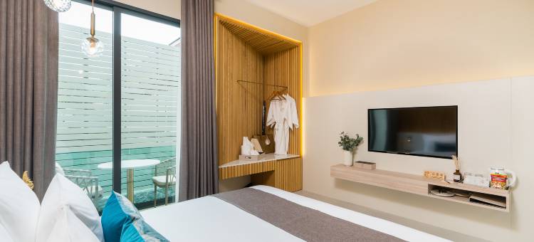 珊瑚岛米拉(Mila Kohlarn)图片