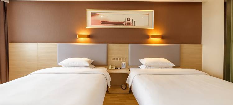 7天优品酒店(昆明高铁南站大学城地铁站店)图片