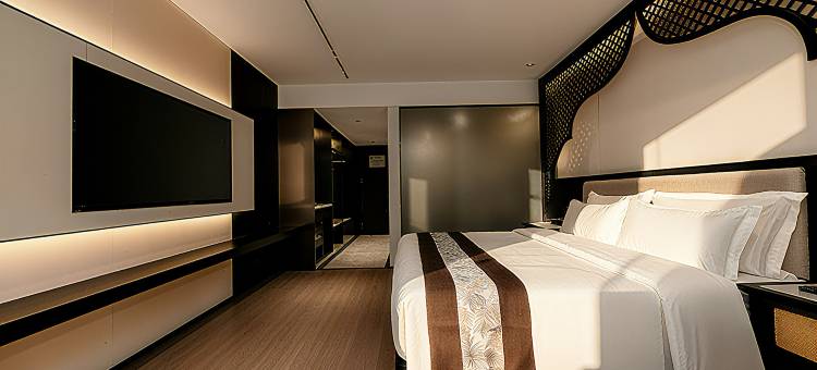 傣乐江居(西双版纳景洪江边夜市泼水广场店)图片