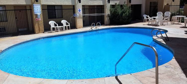 阿尔伯克基中城红顶酒店(Red Roof Inn Albuquerque - Midtown)图片