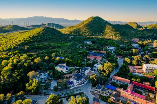 花筑·乌托邦·露天泳池度假院落集群居(北京八达岭店)
