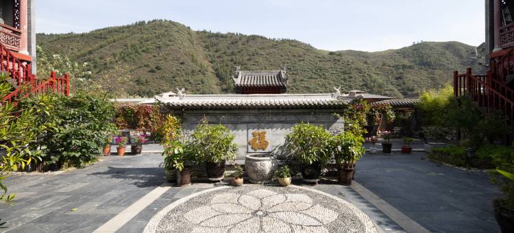 不二·见山 Boutique Inn · 观景禅意美宿(五台山风景区店)图片