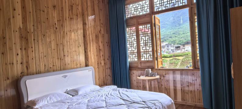 望鱼镇绿山幻水农庄图片