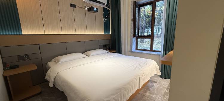 如家旗下华驿精选酒店(白山市长白山职业技术学院店)图片