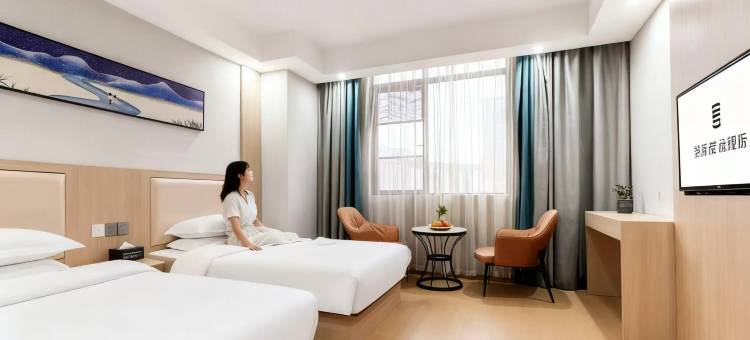 艺龙安云酒店(贵阳观山湖区悦城物流园店)图片