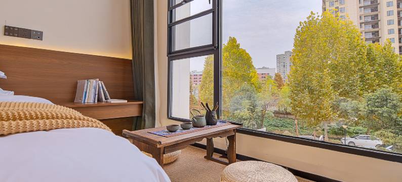 溪涧叠院Designer庭院风丨陶艺主题亲子民宿(陶溪川文创街区店)图片