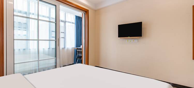 南昌添美快捷宾馆(昌北机场店)图片