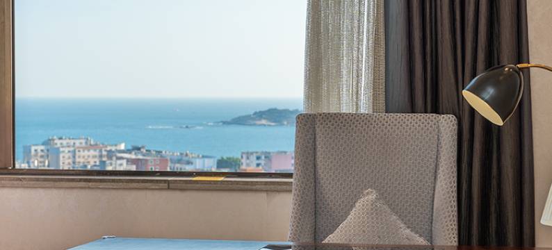 东山华福酒店(南门湾店)图片