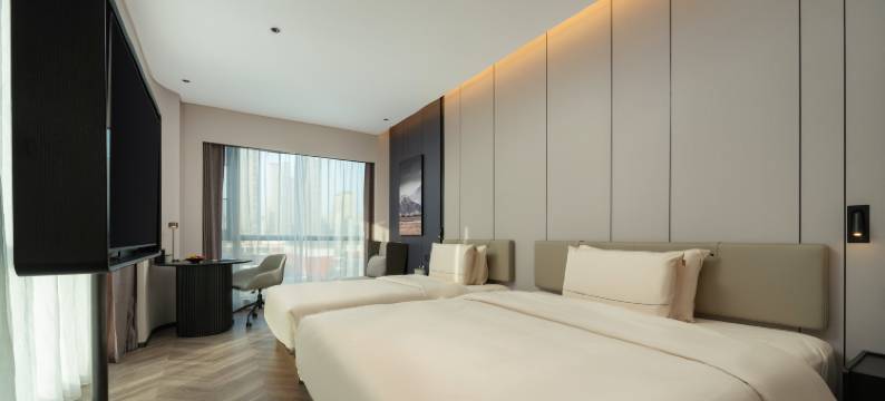 洛阳龙门高铁站龙门大道亚朵酒店图片