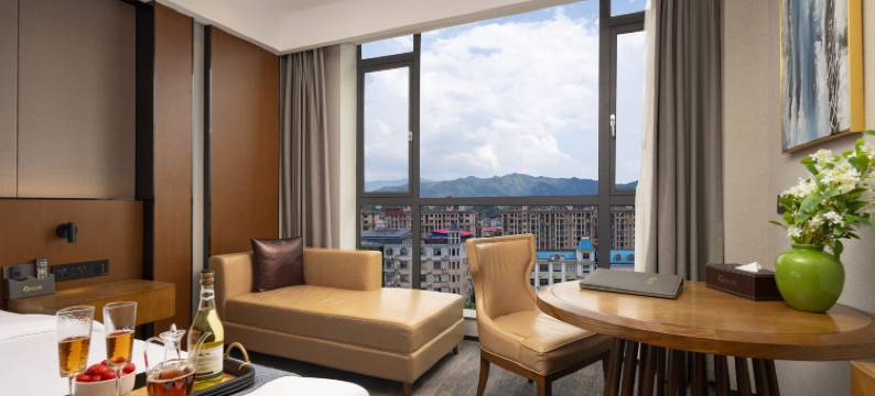 璟丰国际酒店(芦溪漫时区商业广场店)图片