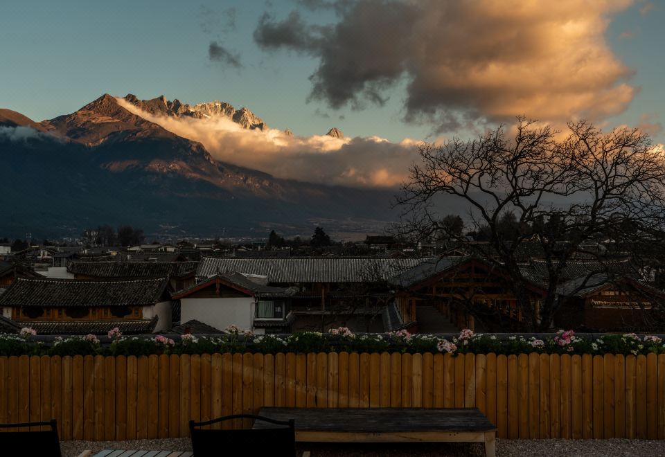 玲舍·雪岚｜日照金山·空中花园·枕星牧野·檐牙窥雪·VILLA外景图