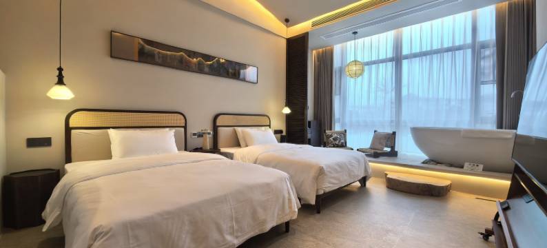 雅室·九间温泉度假酒店图片