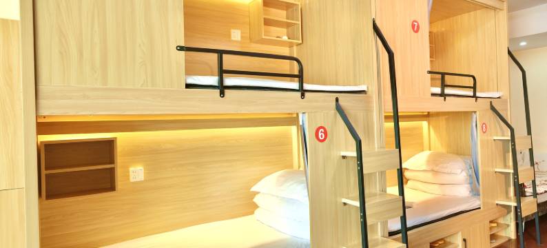 初遇青年旅舍(北京西站店)图片