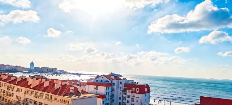 和颐至尚酒店(青岛火车站栈桥海景店)图片