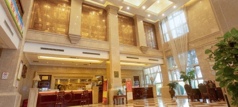 唐河东正蓝湾国际饭店图片