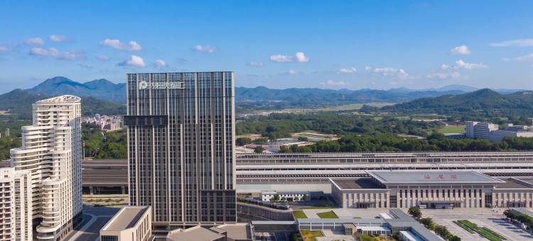 汕尾艺宿高空花园全景设计师S美宿(汕尾高铁站店)图片