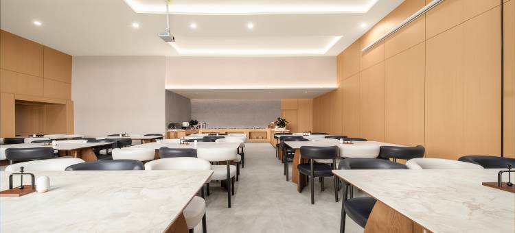 IDJ爱电竞酒店(新乡河南师范大学店)图片