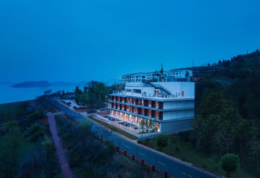 MUNI MUNI Dongjianghu Resort Hotel Overview