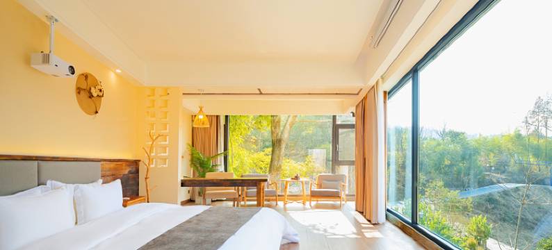 半山泮水智慧民宿(石柱桥头店)图片