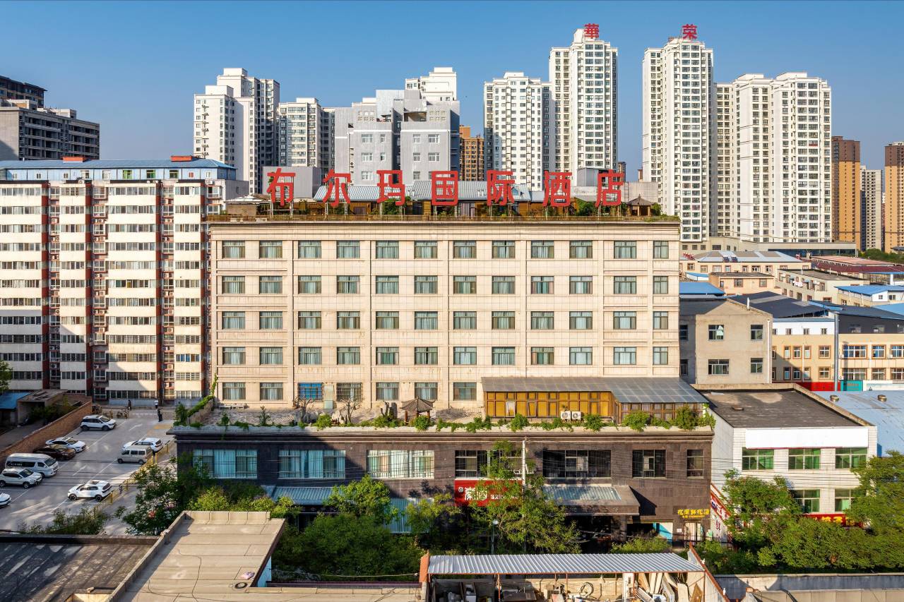 hotel overview picture