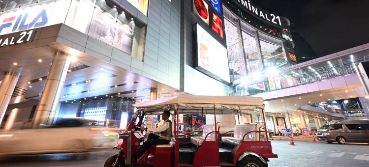 曼谷素坤逸 15 瑞享饭店(Mövenpick Hotel Sukhumvit 15 Bangkok)图片