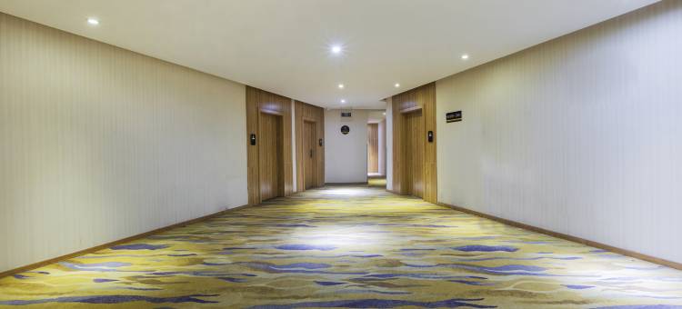 速8酒店(南充延安路铁道大厦店)图片