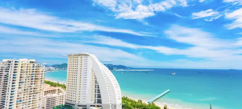 三亚金石滩海景公寓(三亚湾椰梦长廊海月广场店)图片
